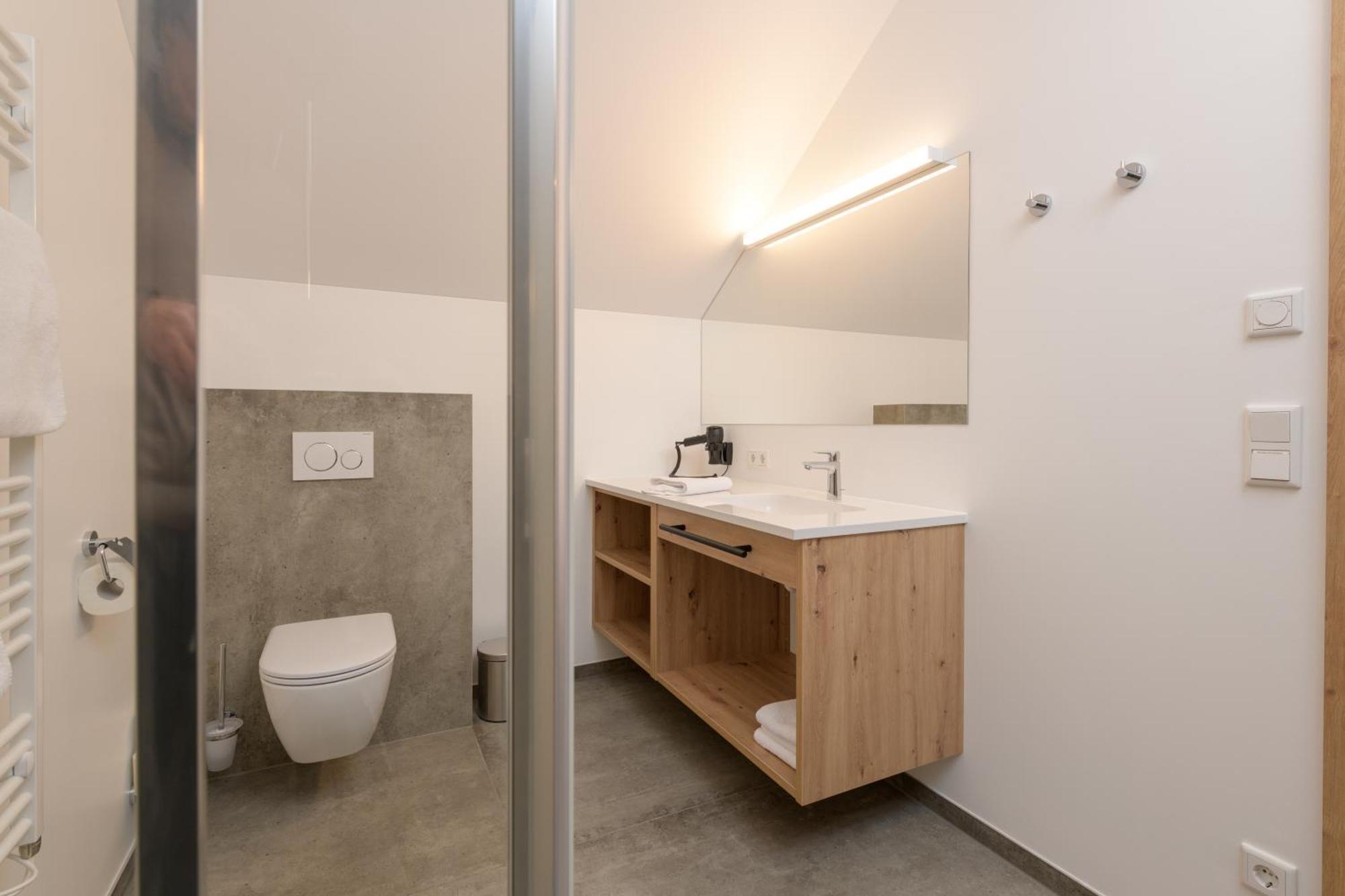Hotel Schoenberger Nussdorf am Attersee Bagian luar foto
